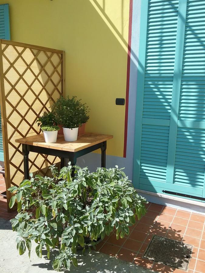 La Terrazza Del Barbaresco Bed and Breakfast Neviglie Exteriör bild